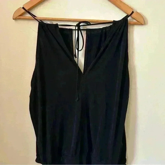 BCBG Generation Black Deep V Bodysuit Size L - Picture 8 of 8